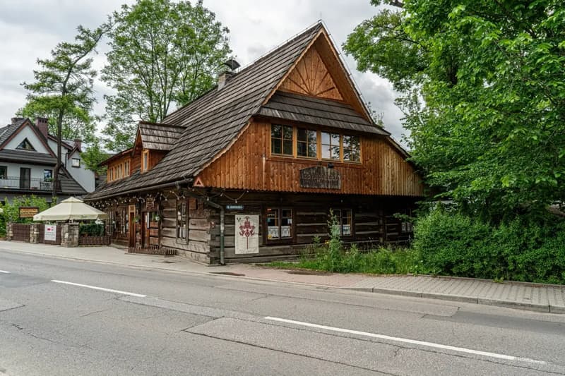 Budova Karczmy U Wnuka, nejstarší regionální hospoda v Zakopanem